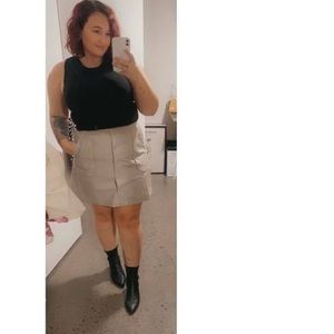 Meet your Posher, Jenna